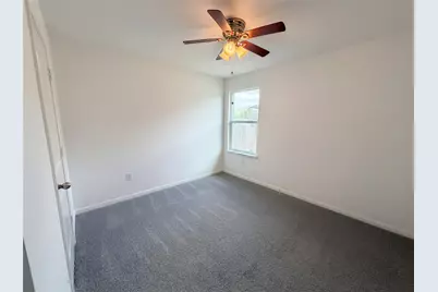 201 Camellia Drive, Hutto, TX 78634 - Photo 4