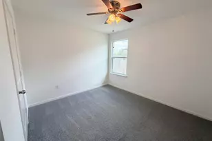 201 Camellia Dr, Hutto, TX 78634 - Photo 4