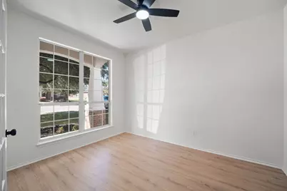 3321 Winding Shore Lane, Pflugerville, TX 78660 - Photo 4