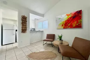 2410 Longview St, Austin, TX 78705 - Photo 2