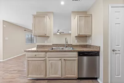 210 Mesquite Circle, Copperas Cove, TX 76522 - Photo 8