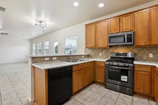 11725 Timber Heights Dr, Austin, TX 78754 - Photo 8