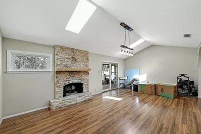 112 NE Skyview Terrace, Leander, TX 78641 - Photo 4