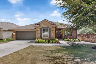 130 Canterbury Dr, Austin, TX 78737 - Photo 2
