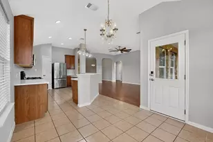 130 Canterbury Dr, Austin, TX 78737 - Photo 12