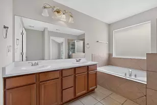130 Canterbury Dr, Austin, TX 78737 - Photo 22