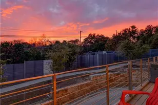 604 N Bluff Dr, Austin, TX 78745 - Photo 2