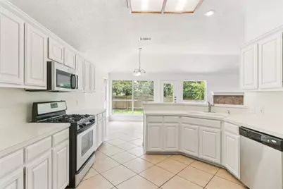 800 Mountain Ridge Drive, Leander, TX 78641 - Photo 10
