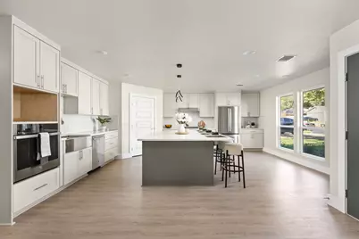 10101 Woodhaven Drive, Austin, TX 78753 - Photo 8