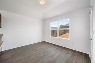 15116 Custis Ln, Austin, TX 78725 - Photo 18
