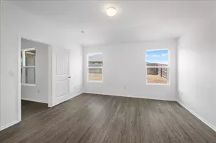 15116 Custis Ln, Austin, TX 78725 - Photo 12