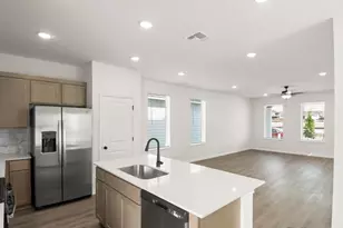 1632 Esplanade Pkwy, San Marcos, TX 78666 - Photo 16