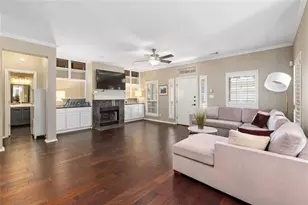 2730 Kinney Oaks Ct, Austin, TX 78704 - Photo 6