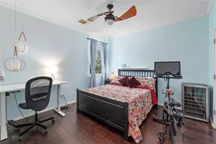 2730 Kinney Oaks Ct, Austin, TX 78704 - Photo 20