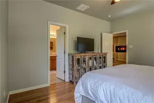 17106 Oak Cliff Cir, Dripping Springs, TX 78620 - Photo 12