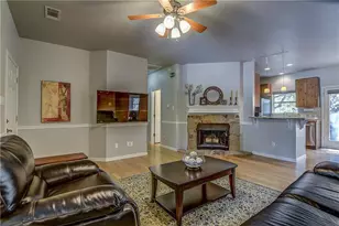 17106 Oak Cliff Cir, Dripping Springs, TX 78620 - Photo 4