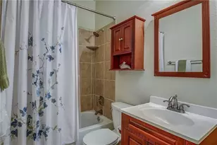 17106 Oak Cliff Cir, Dripping Springs, TX 78620 - Photo 16