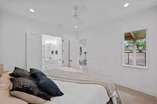 3614 Abbate Cir, Austin, TX 78721 - Photo 14