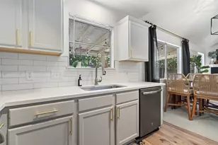 109 Wisteria Dr, Georgetown, TX 78626 - Photo 10