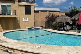 5804 Circulo Dr, Lago Vista, TX 78645 - Photo 10