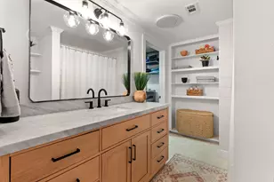 606 W Lynn St, Austin, TX 78703 - Photo 16