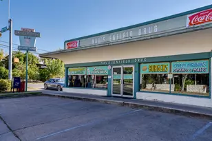 606 W Lynn St, Austin, TX 78703 - Photo 28