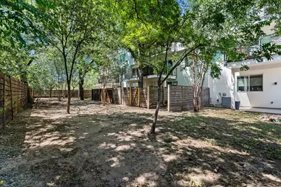 1801 E 2nd Street #8, Austin, TX 78702 - Photo 30