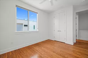 1801 E 2nd St, Austin, TX 78702 - Photo 20
