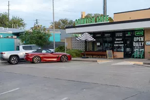 1801 E 2nd St, Austin, TX 78702 - Photo 30