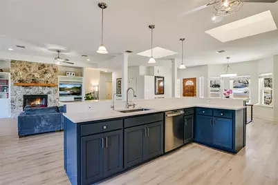 945 Wesley Ridge Drive, Spicewood, TX 78669 - Photo 12