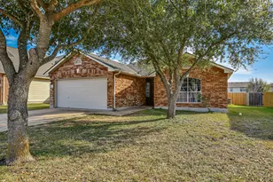 401 Bandara Woods Blvd, Elgin, TX 78621 - Photo 1
