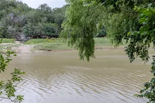 2212 N River Rd, Lampasas, TX 76550 - Photo 18