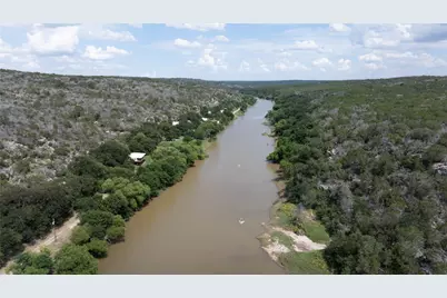 2212 N River Road, Lampasas, TX 76550 - Photo 20
