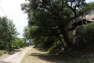 2212 N River Rd, Lampasas, TX 76550 - Photo 26