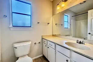 8106 Hood Cir, Austin, TX 78745 - Photo 10