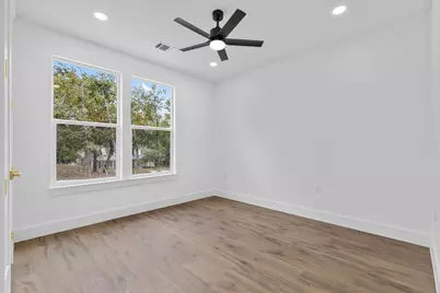 116 N Pohakea Drive, Bastrop, TX 78602 - Photo 16
