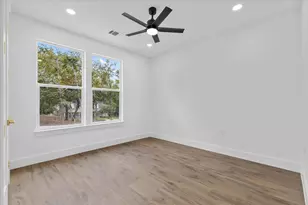116 N Pohakea Dr, Bastrop, TX 78602 - Photo 16