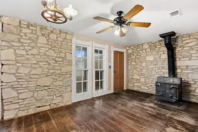 3217 32, San Marcos, TX 78666 - Photo 8