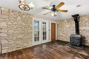 3217 32, San Marcos, TX 78666 - Photo 8