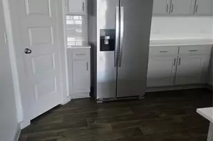 604 Concho River Dr, Hutto, TX 78634 - Photo 4