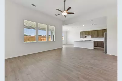 104 Pendleton Drive, Kyle, TX 78640 - Photo 4