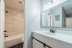 915 Sirocco Dr, Austin, TX 78745 - Photo 18