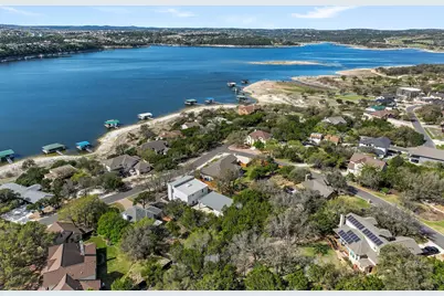 18702 Lakeland Drive, Point Venture, TX 78645 - Photo 30