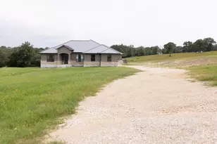 111 Powder Rdg, Luling, TX 78648 - Photo 18