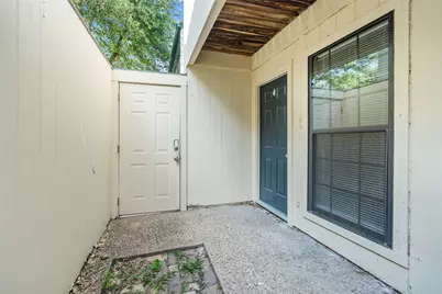 6718 Silvermine Drive #302, Austin, TX 78736 - Photo 8