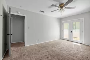 6718 Silvermine Dr, Austin, TX 78736 - Photo 18