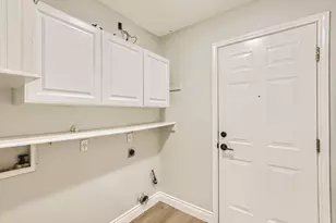 201 Orchard Way, Hutto, TX 78634 - Photo 22