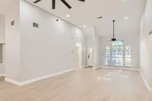 201 Orchard Way, Hutto, TX 78634 - Photo 4