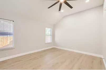 201 Orchard Way, Hutto, TX 78634 - Photo 14