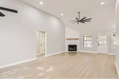 201 Orchard Way, Hutto, TX 78634 - Photo 4